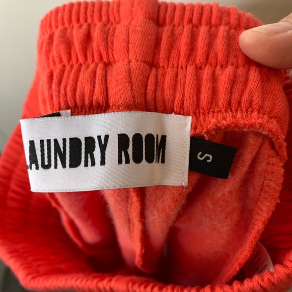 The Laundry Room Fleece Lounge High-Waisted Shorts - Picture 15 of 16